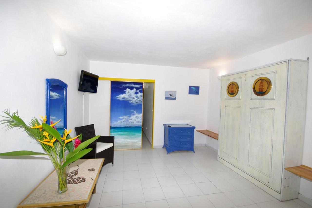 Studio Le Colibri Residence Les Boucaniers Avec Reserve D'Eau Saint-Francois  Ngoại thất bức ảnh